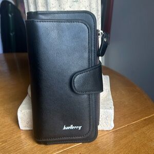 Baellerry woman’s long wallet /clutch/ purse in black 4 cash slots, 1 zipper